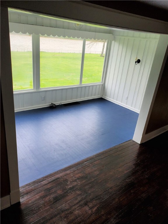 Left unit sunroom view addition.