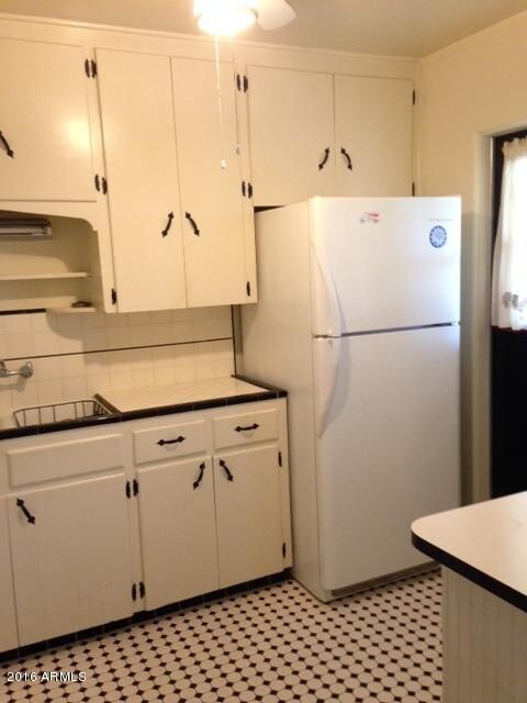 Montecito vintage kitchen