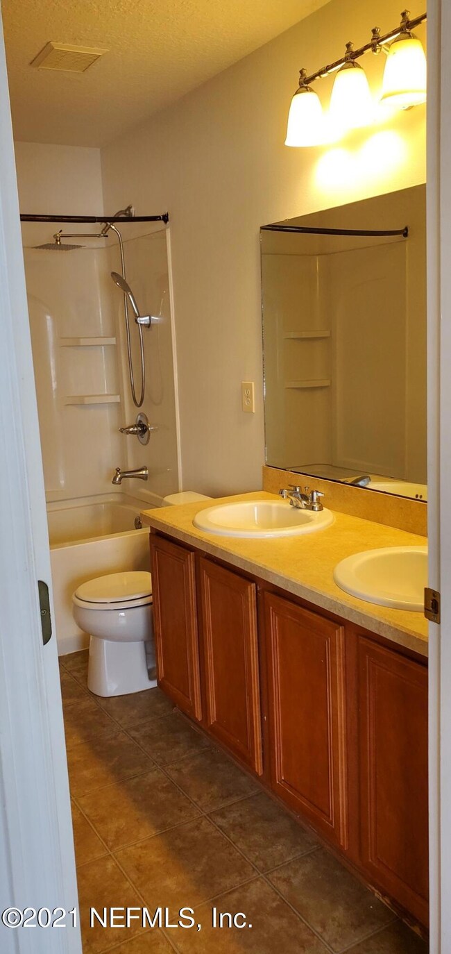 8850 Shell Island Dr, Jacksonville, FL 32216 - photo 7