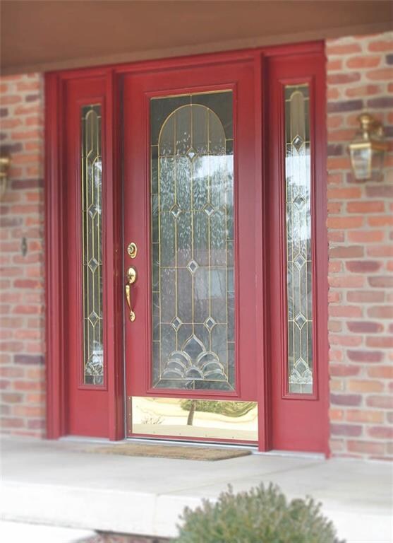 2755 Chestnut Ct, Columbus, IN 47201 - photo 2