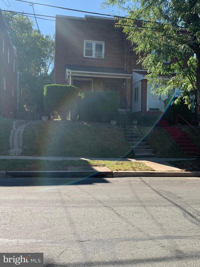 77 55th St SE, Washington, DC 20019 - photo 2