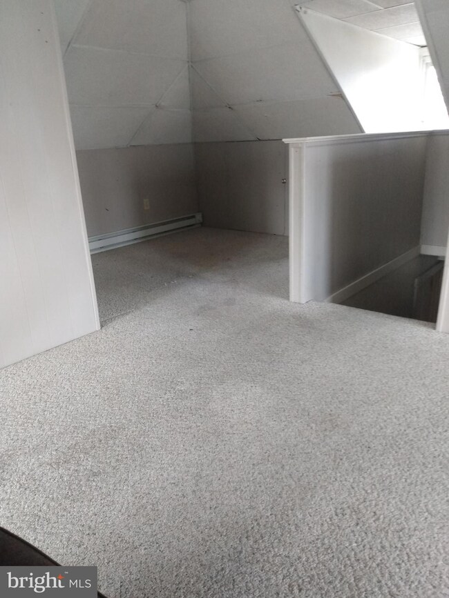 976 W Main St unit 2, New Holland, PA 17557 - photo 7