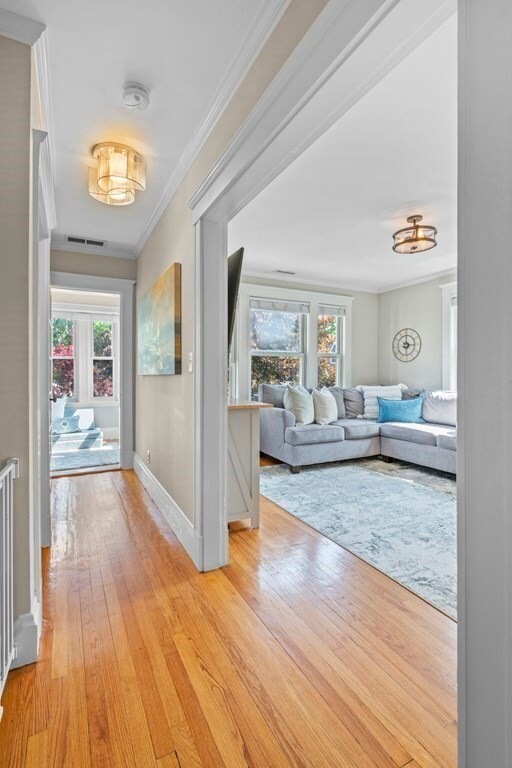 26 Cedar St unit 2, Marblehead, MA 01945 - photo 7