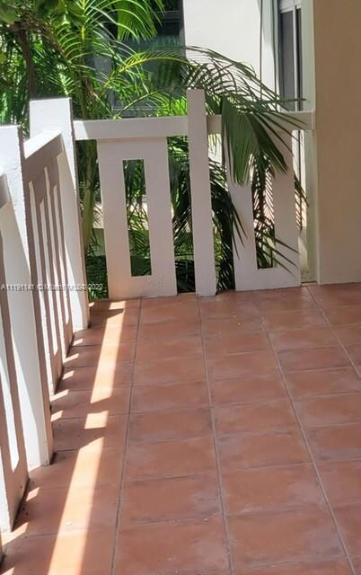 Towers of Key Biscayne unit E206, Key Biscayne, FL 33149 - photo 4