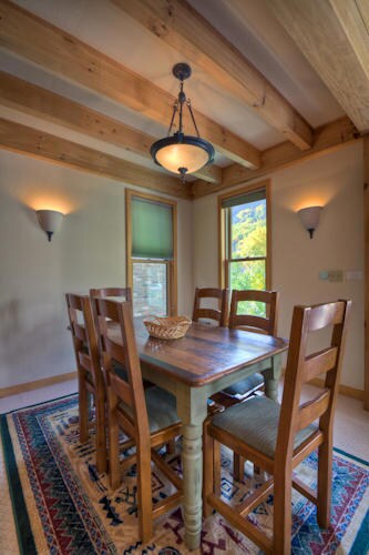 El Diente dining table