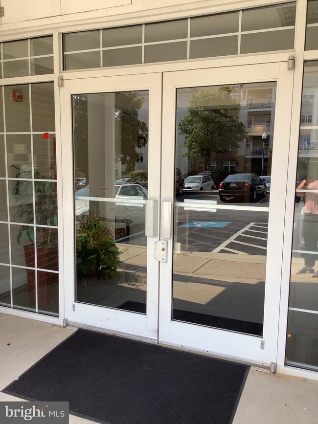 9400 Wordsworth Way unit 203, Owings Mills, MD 21117 - photo 3