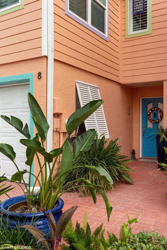 Tropical Island Entry