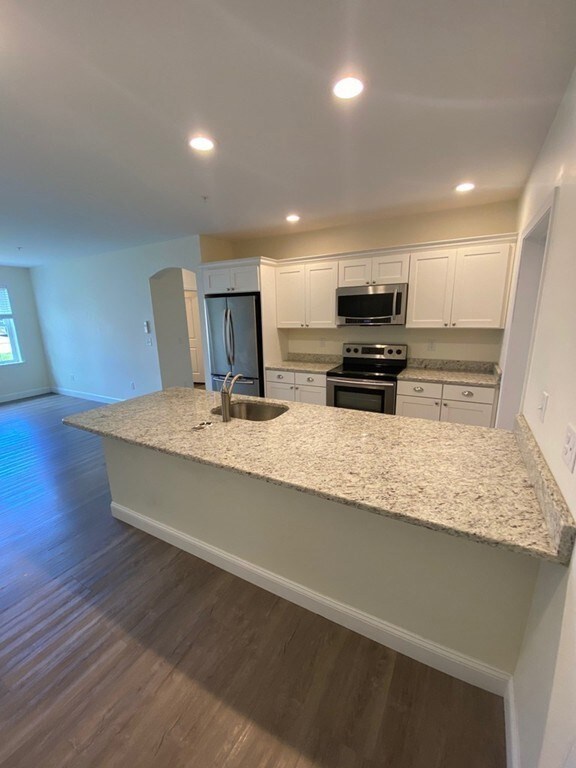 67 Saunders St, North Andover, MA 01845 - photo 6