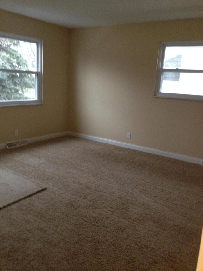 Living rm view 4