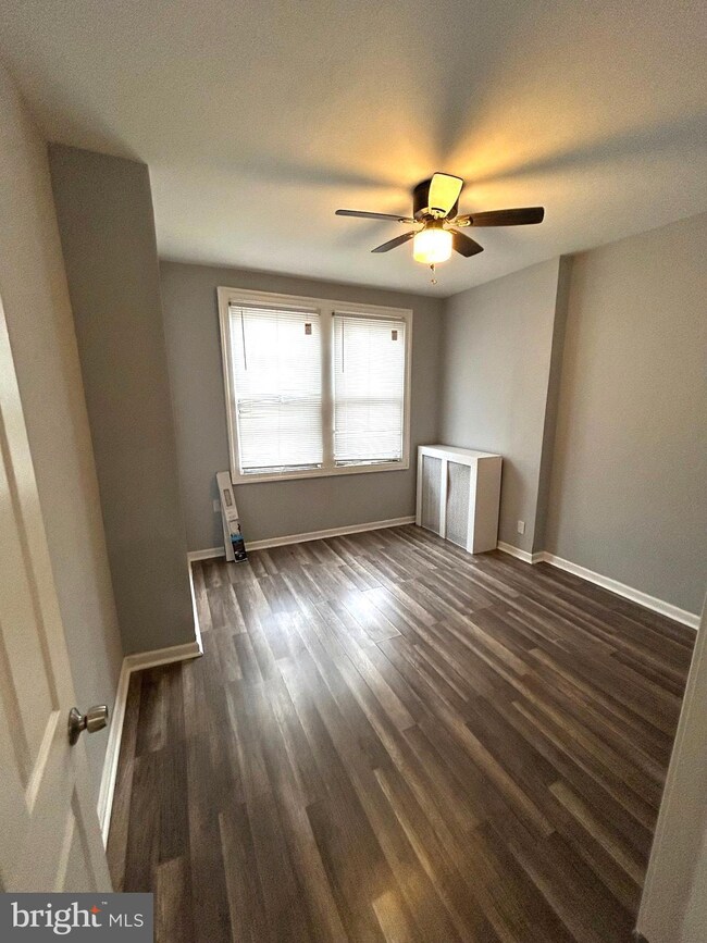 5226 W Berks St unit 2, Philadelphia, PA 19131 - photo 7