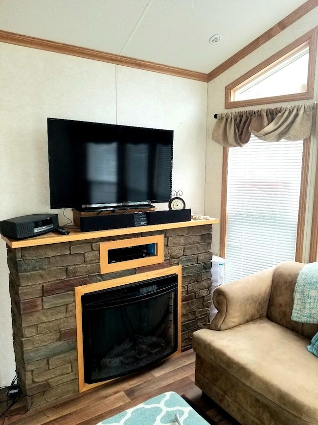 2073 Post Rd unit 5, Wells, ME 04090 - photo 4