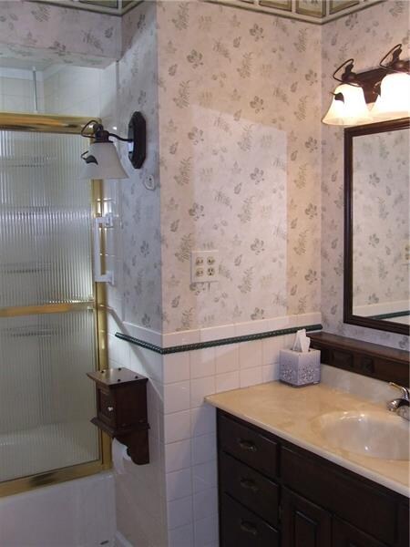 Updated full bath