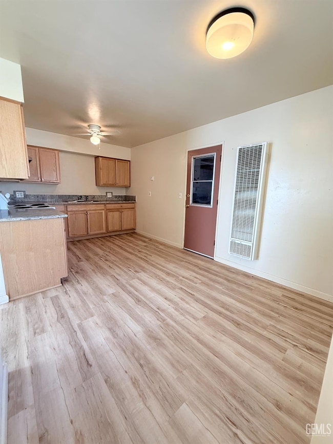 6512 Linda Ave, Lake Isabella, CA 93240 - photo 5