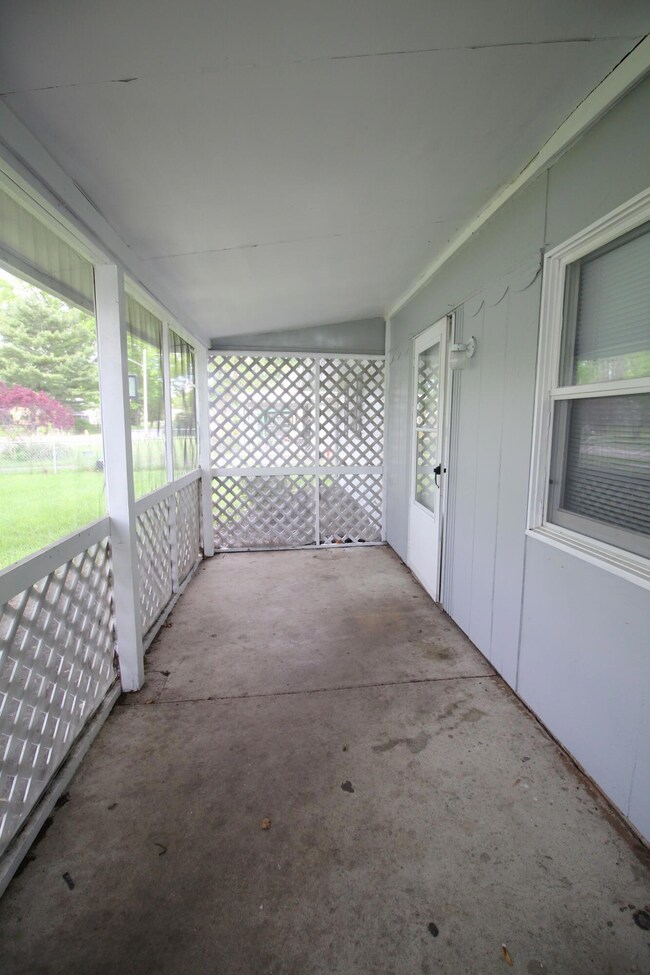 4995 Dimson Dr S, Columbus, OH 43213 - photo 3