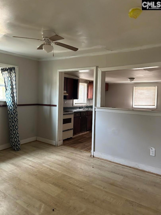 503 Moore St, Lake City, SC 29560 - photo 5