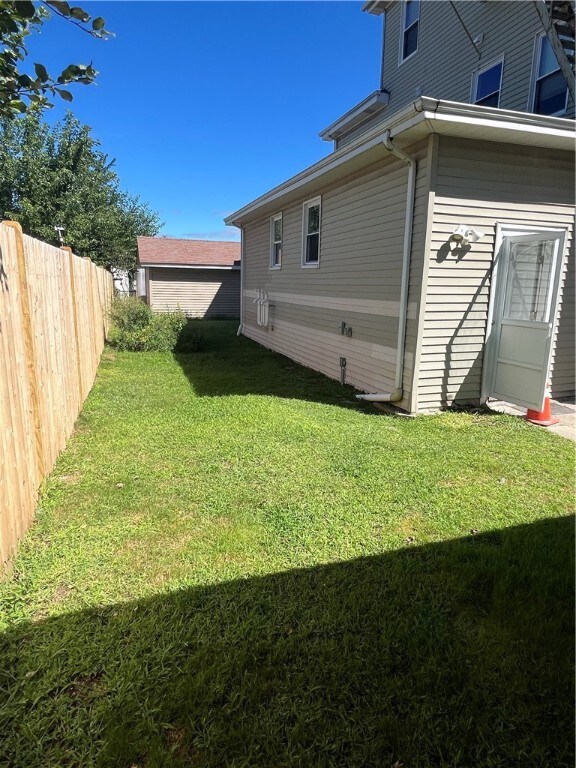 2143 Elmwood Ave, Warwick, RI 02888 - photo 3