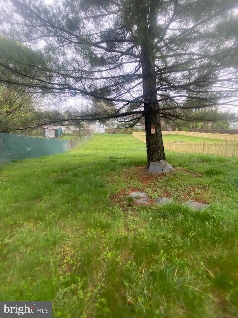 114 W 18th St, Front Royal, VA 22630 - photo 3