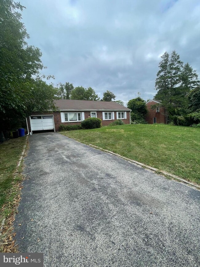 120 Keys St, Conshohocken, PA 19428 - photo 2