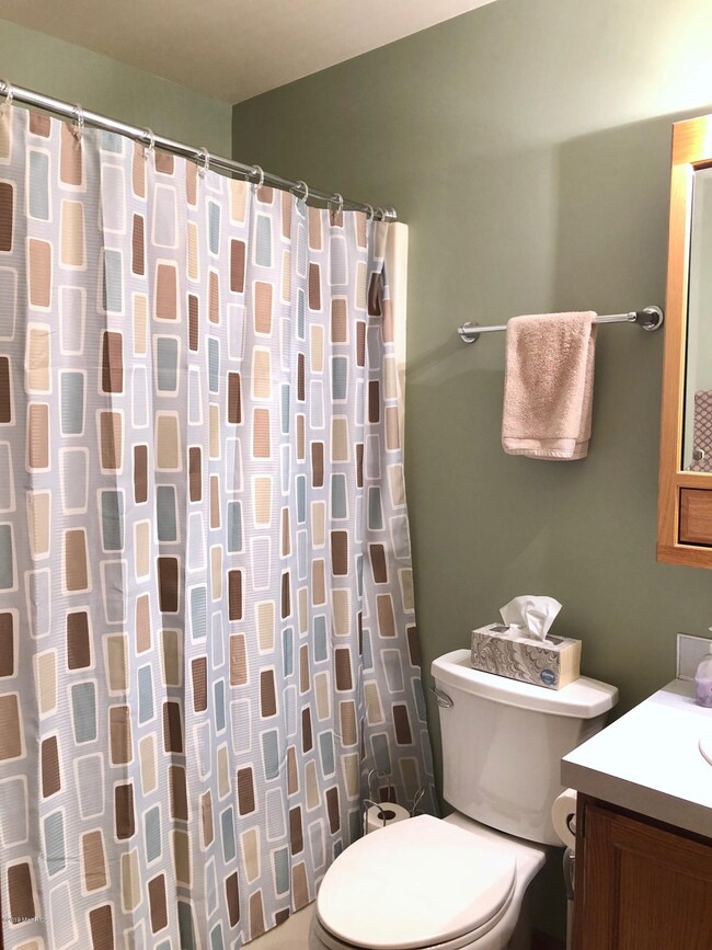 2634 Falcon Pointe Dr NW unit 7, Grand Rapids, MI 49534 - photo 6