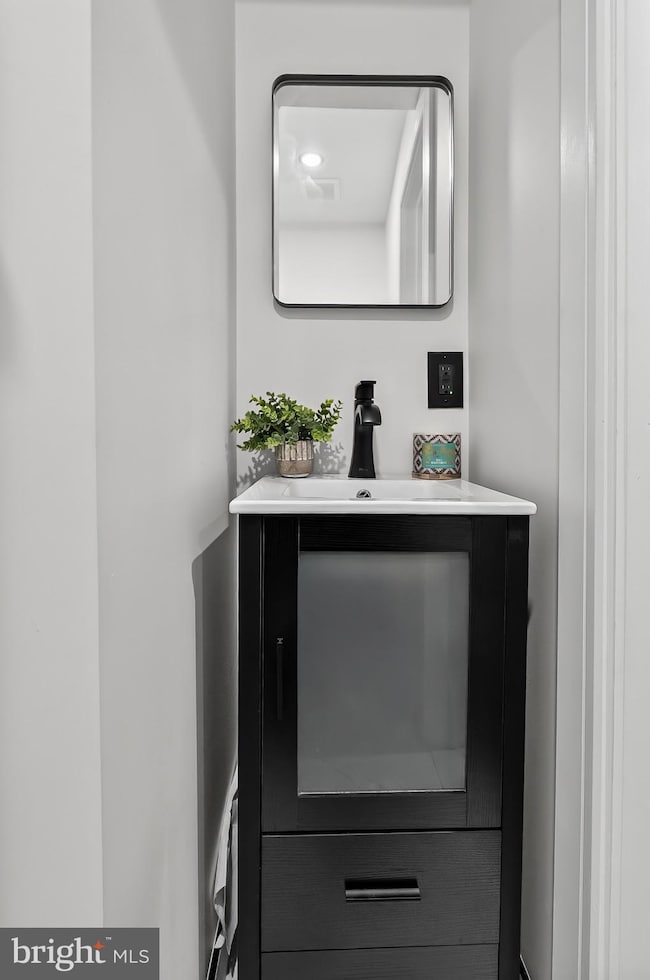 1211 James St, Baltimore, MD 21223 - photo 6