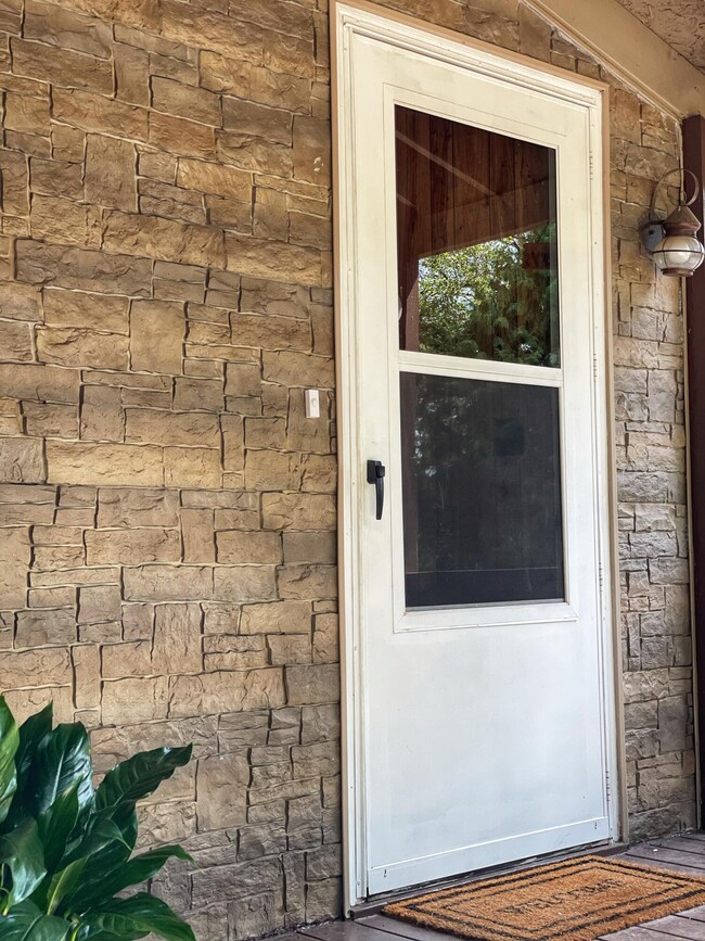 F6CE8FF7-B7BD-429B-B977-71554606552B