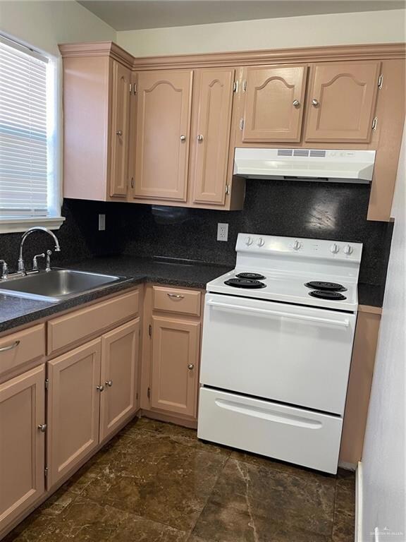 606 N Bluebonnet St, Pharr, TX 78577 - photo 5