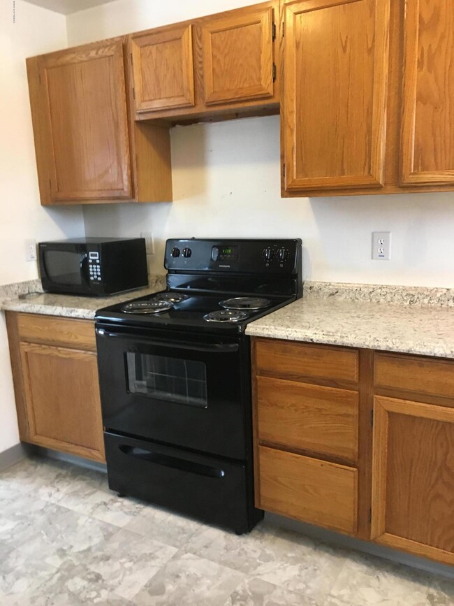 6142 Doil Cir, Anchorage, AK 99507 - photo 7