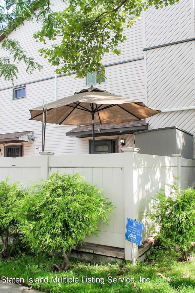 corner unit