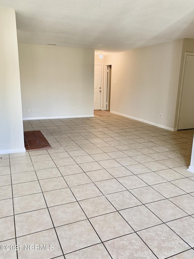 10 Onsville Place, Jacksonville, NC 28546 - photo 3