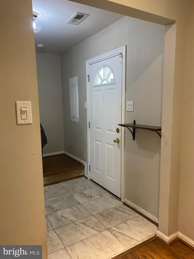 3404 Elenoir Ct, Bowie, MD 20716 - photo 2