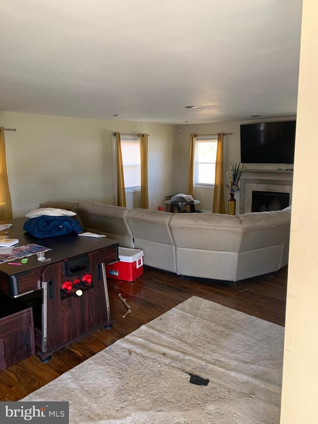 10 Thornhill Ct, Willingboro, NJ 08046 - photo 3