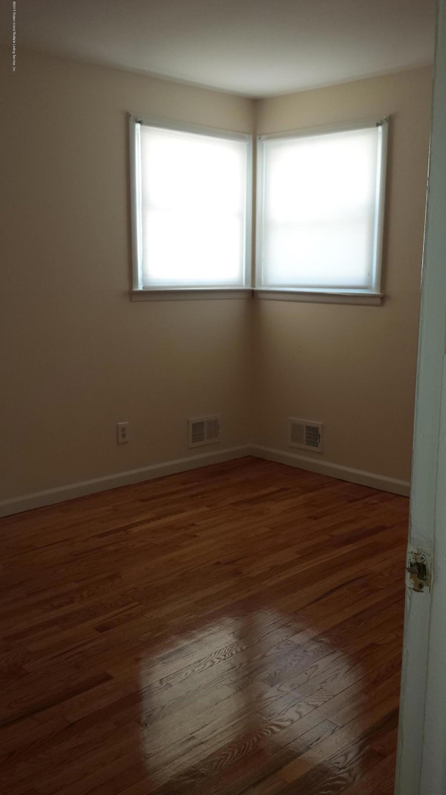 6 Macormac Place bedroom