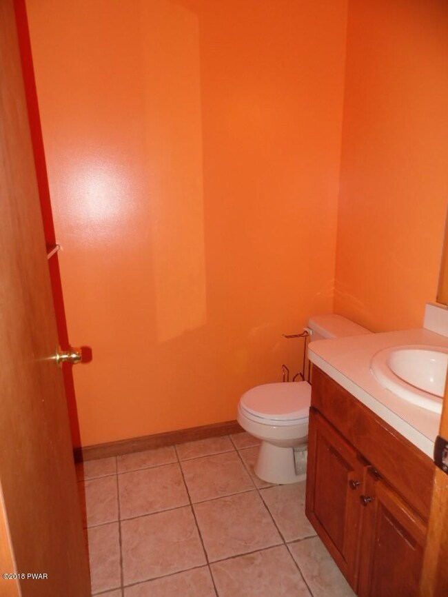 145 Ash Ln, Milford, PA 18337 - photo 5