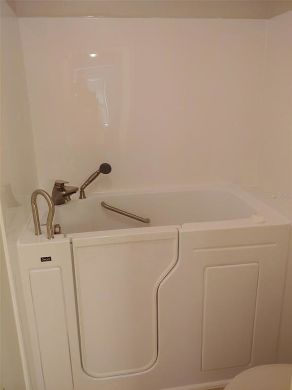 3290 Mcmath Dr, Palm Harbor, FL 34684 - photo 4