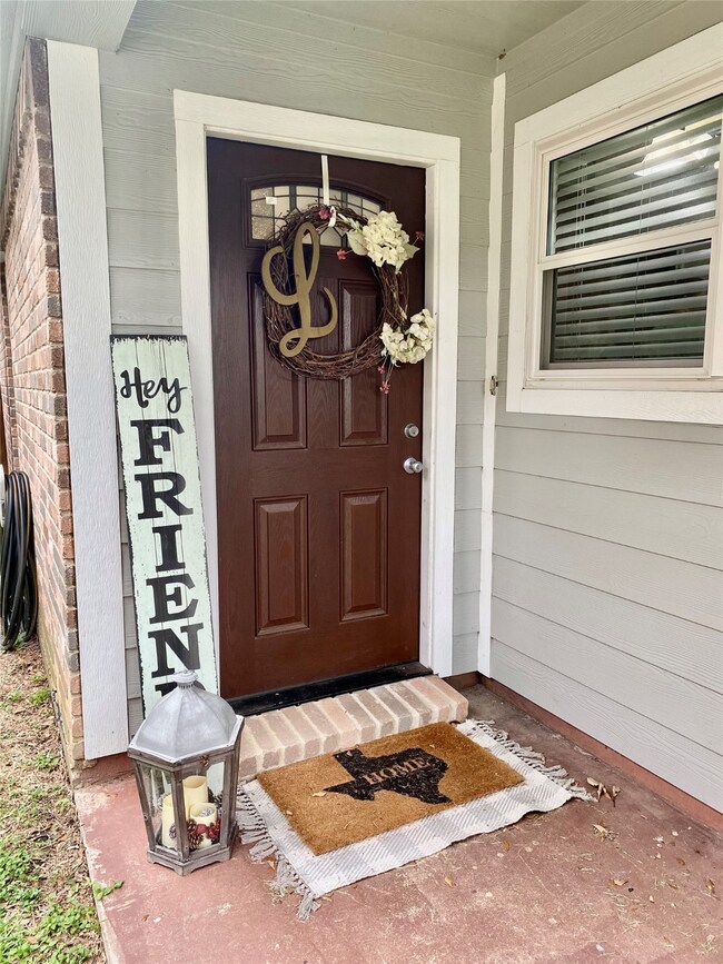 2728 La Mesa St, Bay City, TX 77414 - photo 2