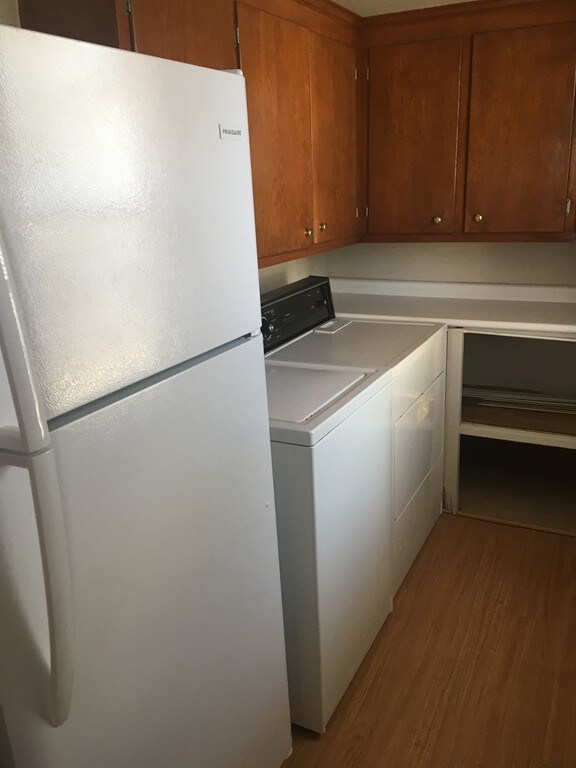 10 Heath St unit 2, Somerville, MA 02145 - photo 2