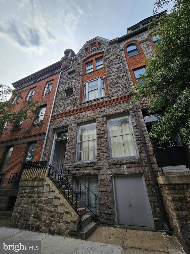 1208 N Calvert St unit 4, Baltimore, MD 21202 - photo 3