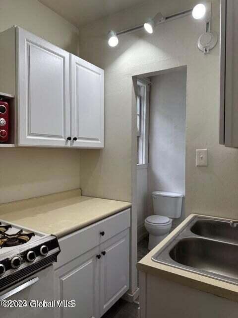 166 2nd Ave unit 11, Troy, NY 12180 - photo 5