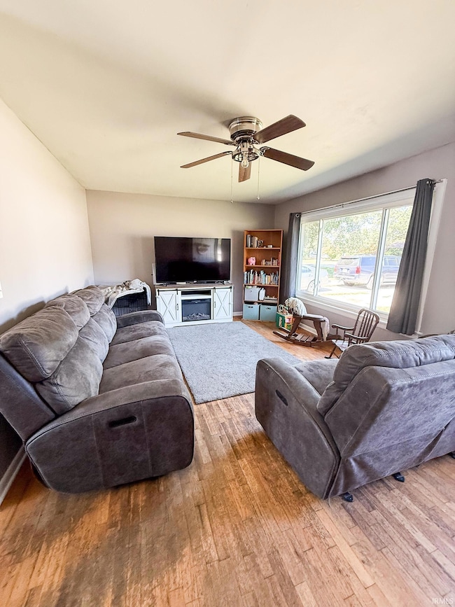 23152 Rebecca Dr, Elkhart, IN 46517 - photo 3