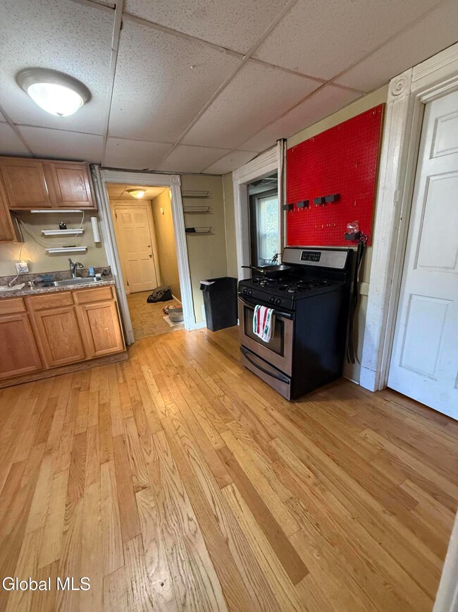 64 Oakwood Ave, Troy, NY 12180 - photo 7