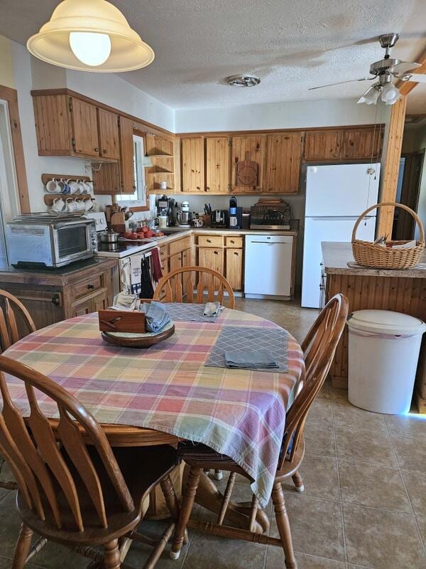 10 Swale Ln, Lewiston, ME 04240 - photo 4