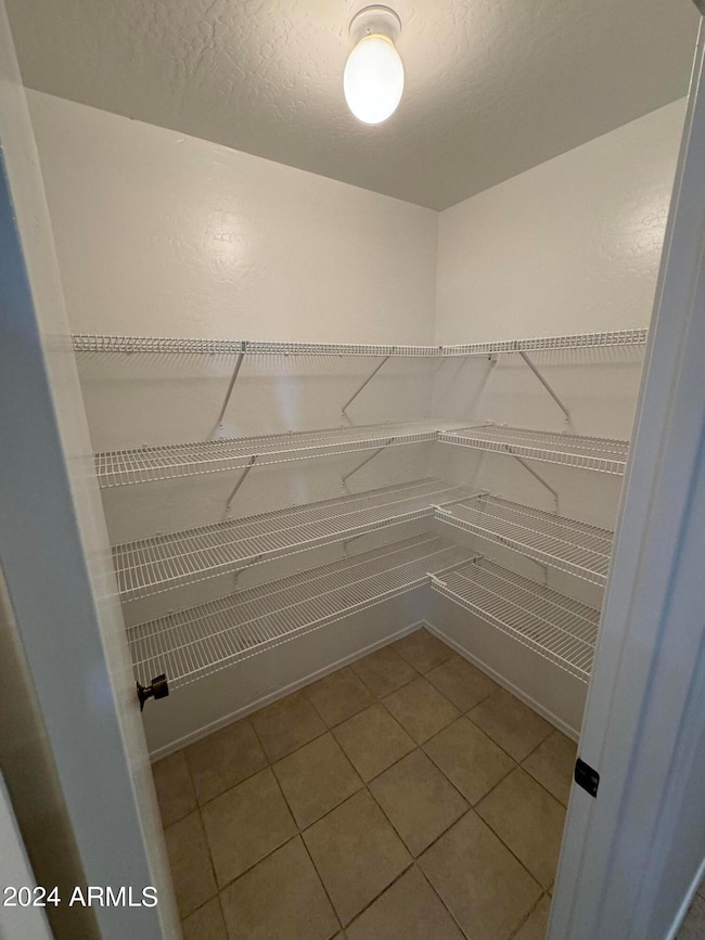 Walk in Pantry