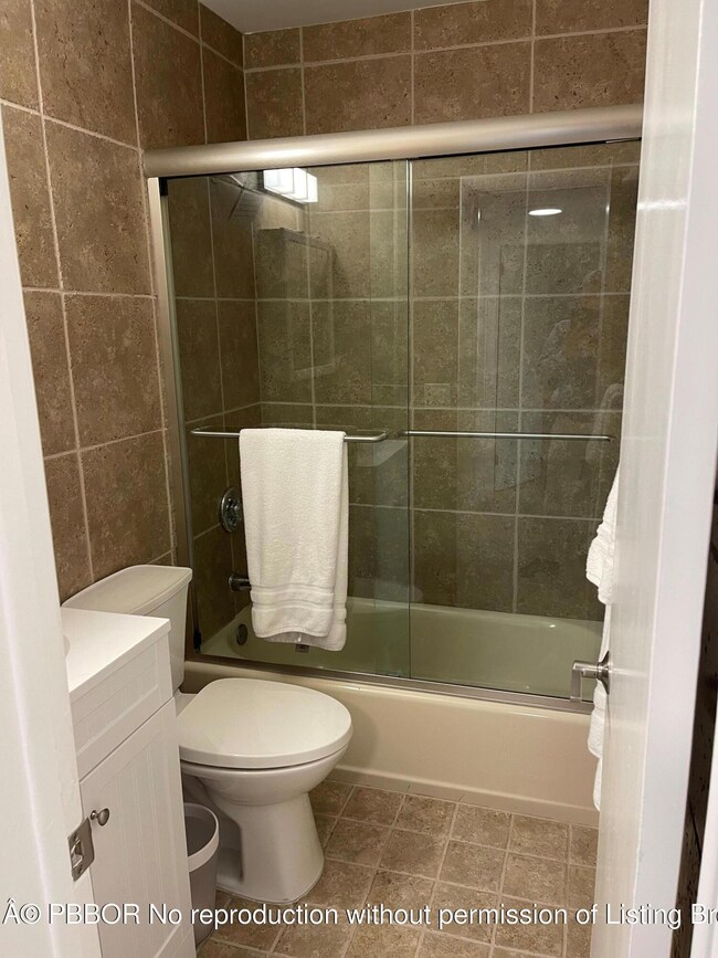 234 Oleander Ave unit 2, Palm Beach, FL 33480 - photo 6