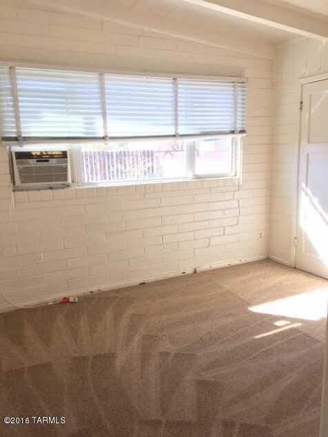 1711 Bedroom