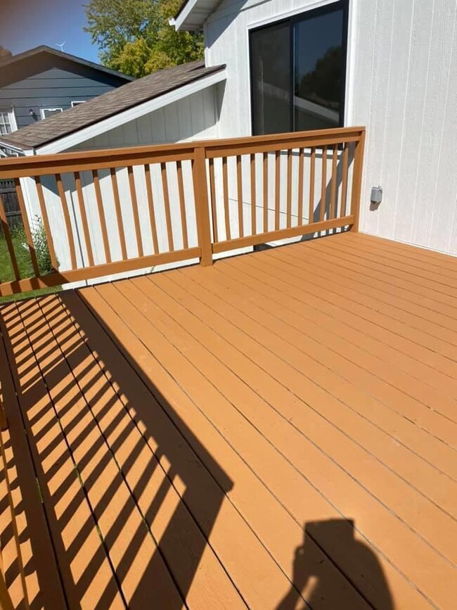 deck view 2<|><|>