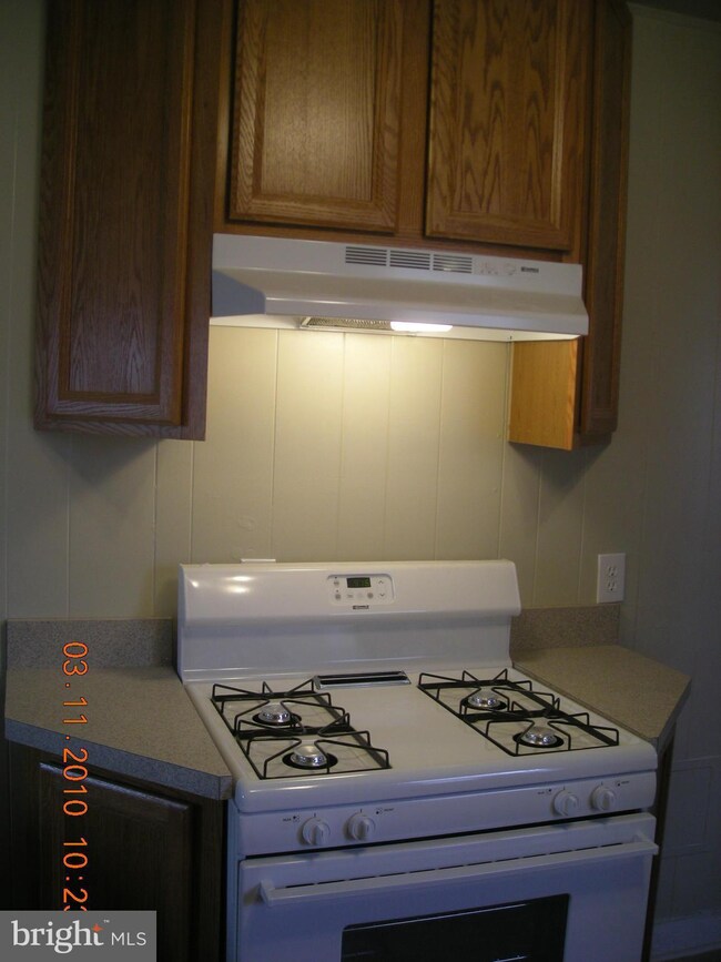 411 A St SW, Glen Burnie, MD 21061 - photo 6