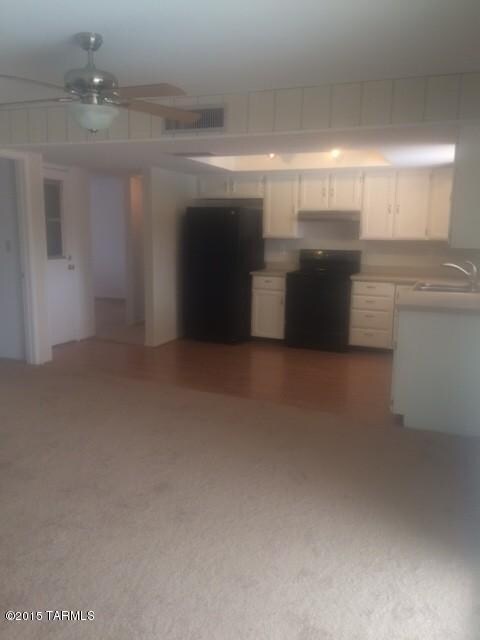 Kitchen.Off Family Room.jpg