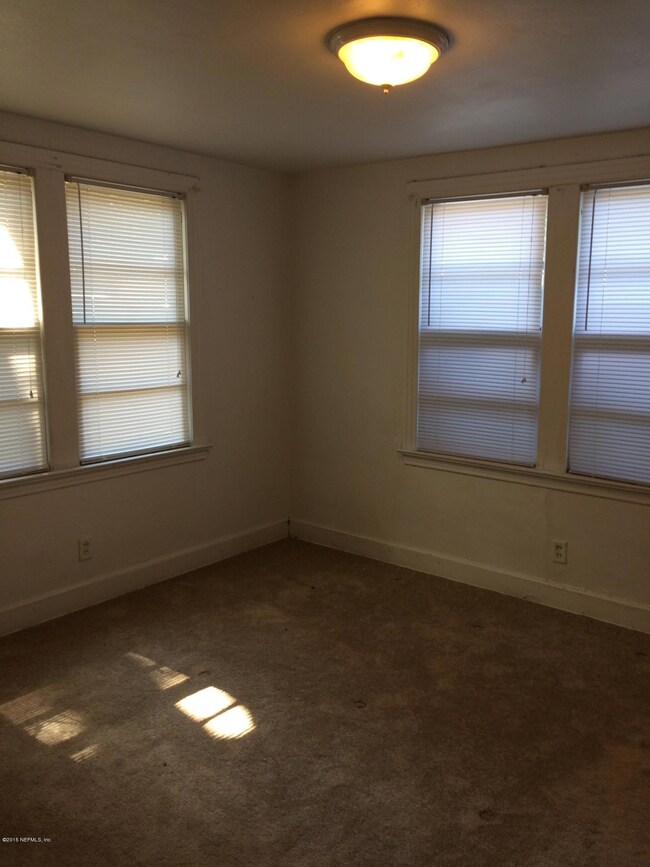 7632 Galveston Ave, Jacksonville, FL 32211 - photo 2