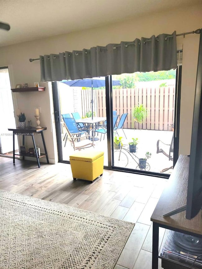 11930 SW 11th Ct, Davie, FL 33325 - photo 3