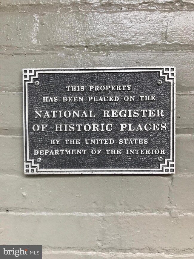 241 S Main St, Chambersburg, PA 17201 - photo 3